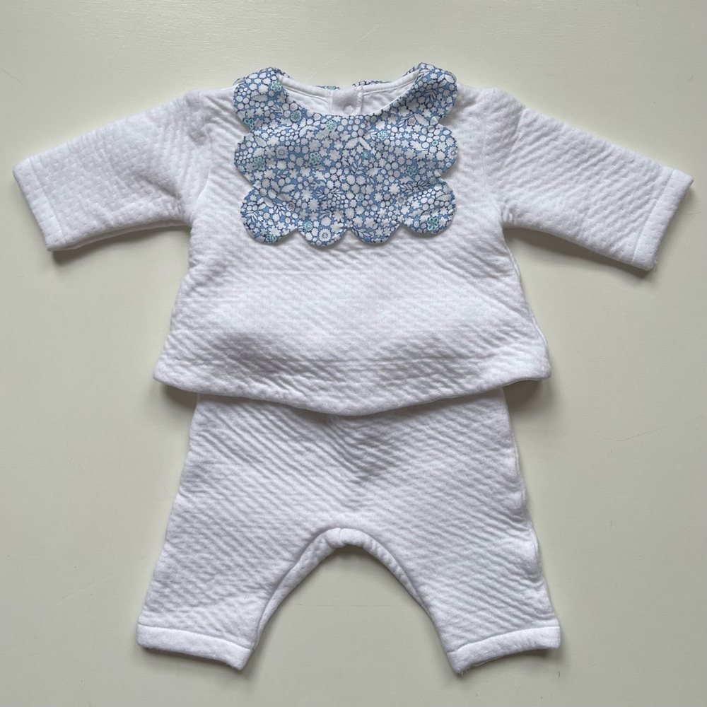 Jacadi Baby Girl Comfort Set with Blue Floral Liberty Fabric Yolk - Jacadi White